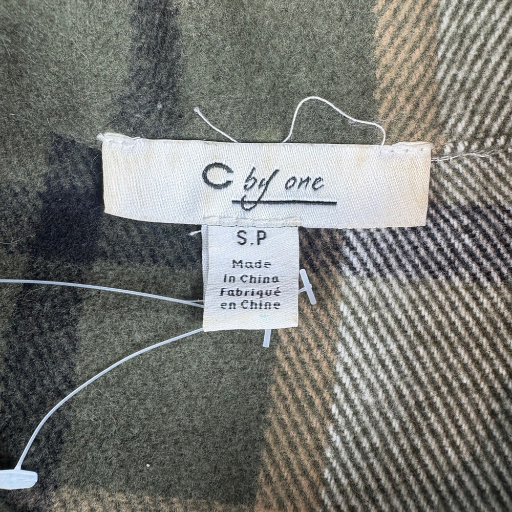 C By One Green Plaid Shacket SMALL - Picture 10 of 11